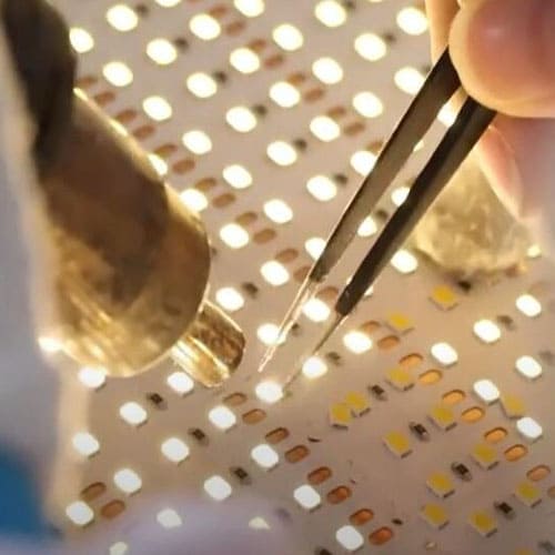 Luz de tira LED de comprimento e largura personalizáveis para projetos arquitetónicos