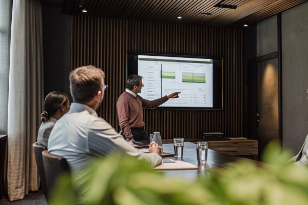 Analyzing supplier quotes